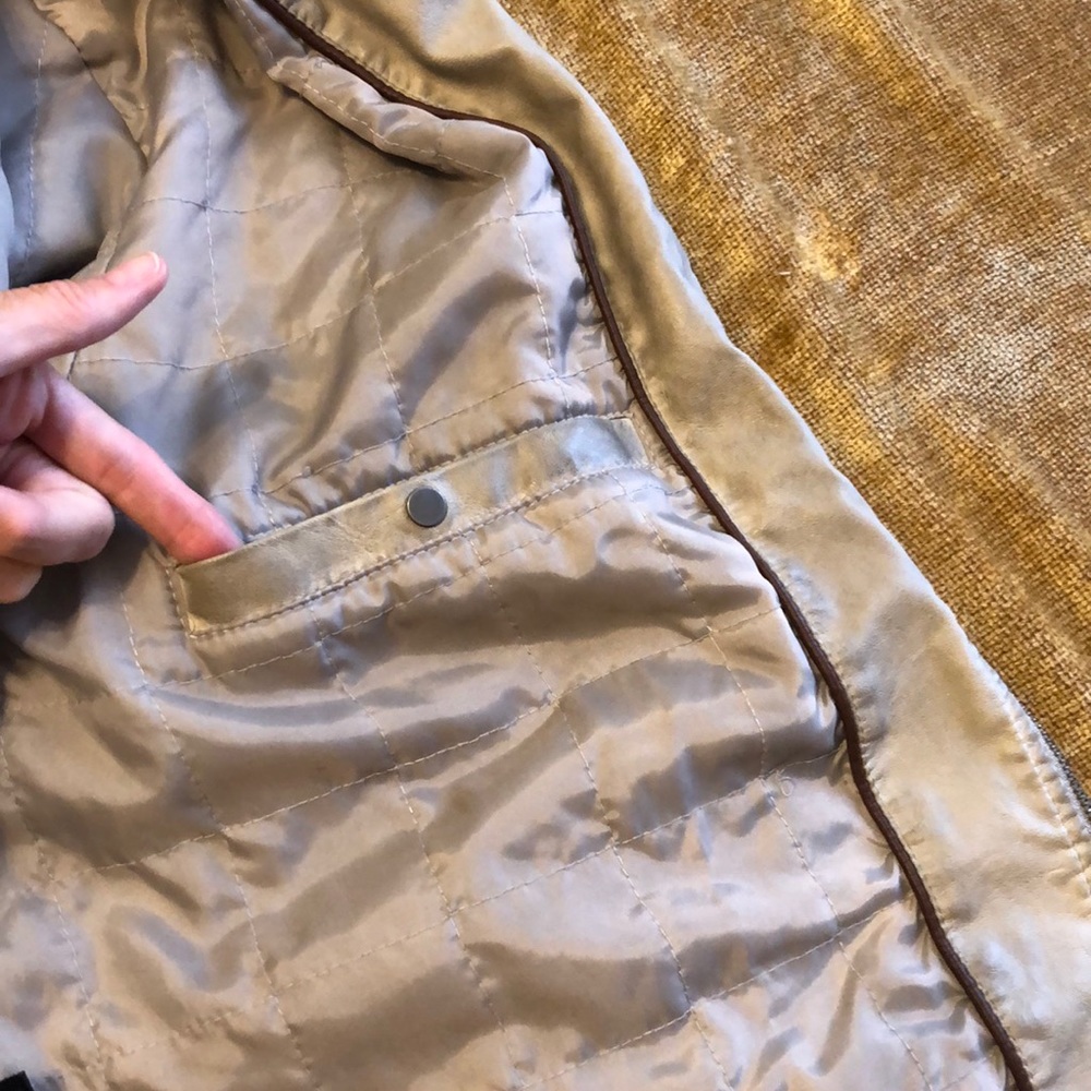 Distressed Leather Jacket - Picture 7 of 8